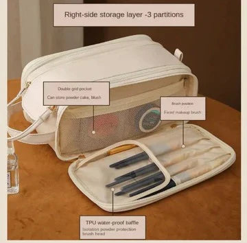 Versatile and Stylish Cosmetic Bag